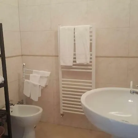 Il Girasole 3* Камильятелло-Силано